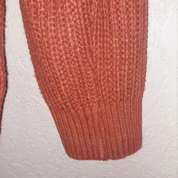 Main Strip Sweater Rust Orange Size Medium - Picture 4 of 7